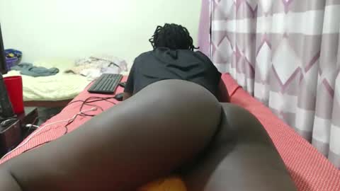 Snapshot of queenkesha chatting on April 6, 2026, 1:47 am queenkesha online show from April 6, 2026, 1:47 am