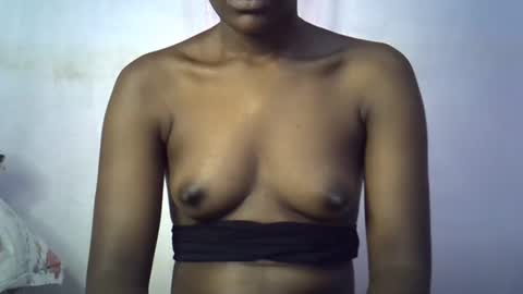 KEYSHA online show from February 9, 2026, 4:27 am