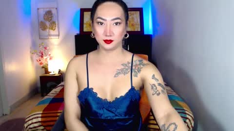 Snapshot of queenmistressts chatting on February 23, 2025, 8:49 am QUEEN online show from February 23, 2025, 8:49 am