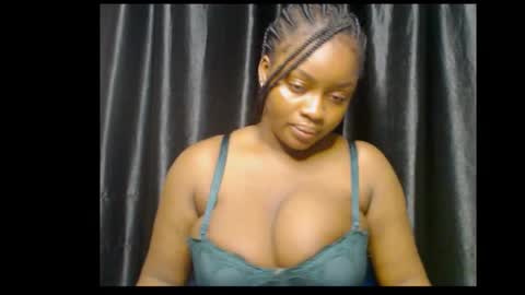 Zoey online show from October 26, 2025, 11:09 pm