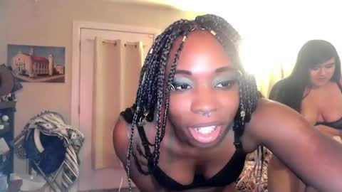 QueenOfHearts online show from January 28, 2025, 5:11 am