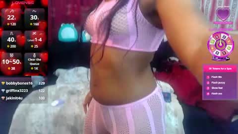 QueenOfHearts online show from March 1, 2025, 1:53 am