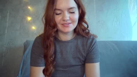 Snapshot of queenofmodels chatting on January 29, 2025, 5:40 am QueenOfModels online show from January 29, 2025, 5:40 am