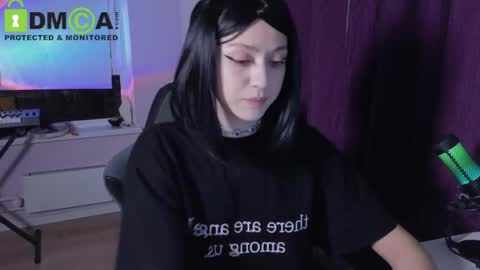     follow my new insta  online show from April 7, 2026, 11:15 pm