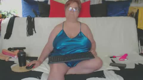 QueenPammy online show from May 9, 2026, 7:46 am