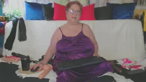 QueenPammy online show from May 11, 2026, 6:30 am