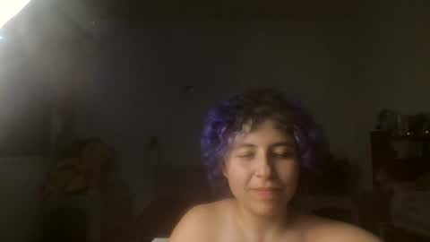 Snapshot of queenrainstar chatting on November 3, 2025, 7:42 am QueenRainStar online show from November 3, 2025, 7:42 am