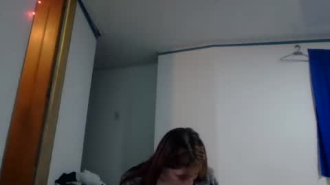 Snapshot of queenravenb chatting on December 12, 2024, 12:59 am Queen Raven online show from December 12, 2024, 12:59 am