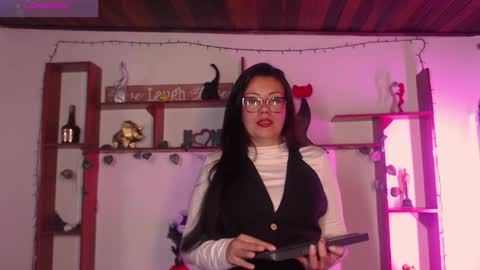 queenrose94 online show from March 27, 2026, 1:44 pm