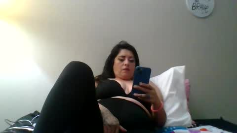 queensecrets online show from December 16, 2024, 9:57 am