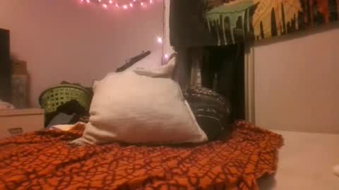 Snapshot of queenstonermami chatting on June 9, 2026, 3:01 pm queenstonermami online show from June 9, 2026, 3:01 pm
