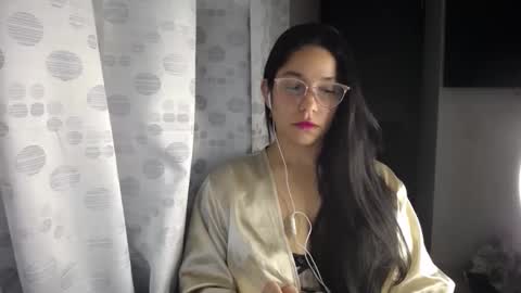 Snapshot of queenvictoria2023 chatting on March 26, 2026, 3:12 am Paola online show from March 26, 2026, 3:12 am