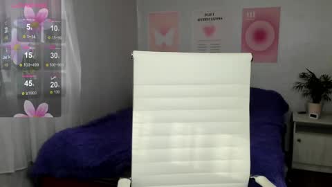 Anna online show from April 12, 2026, 6:29 am