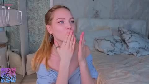 Snapshot of quennacindy chatting on November 12, 2025, 2:56 am Teri My favorite vibes 77 101 222 666 online show from November 12, 2025, 2:56 am