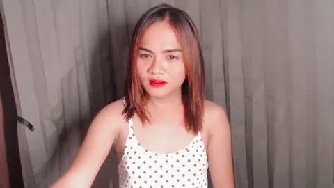 eva porada online show from August 6, 2026, 3:52 am