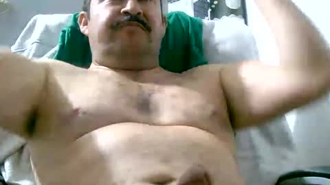 Snapshot of querubinrebelde chatting on December 6, 2024, 1:29 am Don Ramon online show from December 6, 2024, 1:29 am