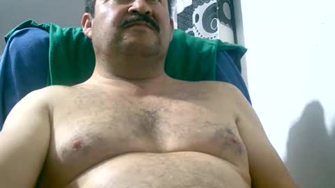 Snapshot of querubinrebelde chatting on December 28, 2024, 1:18 am Don Ramon online show from December 28, 2024, 1:18 am