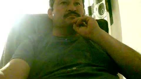 Snapshot of querubinrebelde chatting on January 2, 2025, 11:49 pm Don Ramon online show from January 2, 2025, 11:49 pm