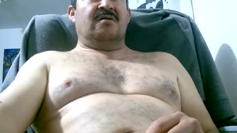 Snapshot of querubinrebelde chatting on February 16, 2025, 1:03 am Don Ramon online show from February 16, 2025, 1:03 am