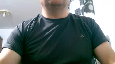 Snapshot of querubinrebelde chatting on February 21, 2025, 1:22 am Don Ramon online show from February 21, 2025, 1:22 am