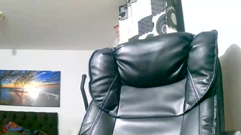 Snapshot of querubinrebelde chatting on March 10, 2025, 12:18 am Don Ramon online show from March 10, 2025, 12:18 am
