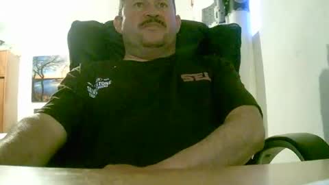 Snapshot of querubinrebelde chatting on October 19, 2025, 10:54 pm Don Ramon online show from October 19, 2025, 10:54 pm