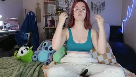 Snapshot of quervoqueen1 chatting on February 14, 2025, 12:36 pm Bri online show from February 14, 2025, 12:36 pm