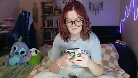 Snapshot of quervoqueen1 chatting on February 16, 2025, 2:20 am Bri online show from February 16, 2025, 2:20 am