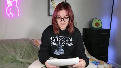 Snapshot of quervoqueen1 chatting on February 19, 2025, 3:39 am Bri online show from February 19, 2025, 3:39 am