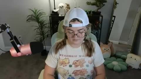 Snapshot of quervoqueen1 chatting on November 27, 2025, 4:03 am Bri online show from November 27, 2025, 4:03 am