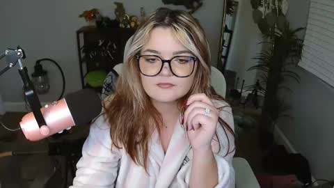 Bri online show from May 14, 2026, 5:03 am