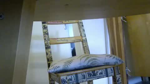 Snapshot of quetequeres chatting on April 19, 2026, 10:03 am quetequeres online show from April 19, 2026, 10:03 am