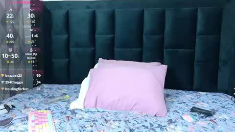 Snapshot of quickhookupp chatting on June 14, 2026, 7:38 pm quickhookupp online show from June 14, 2026, 7:38 pm