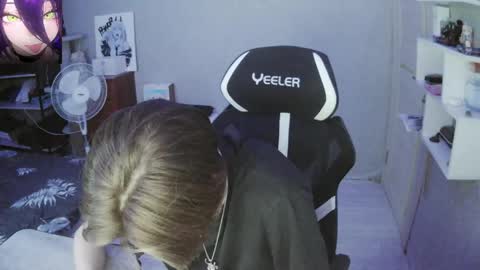 quiet_sh online show from April 3, 2026, 3:32 pm