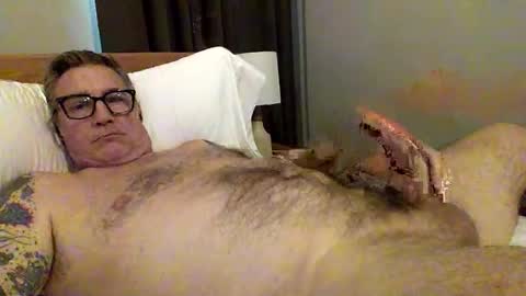 quietmature online show from April 8, 2026, 12:43 am