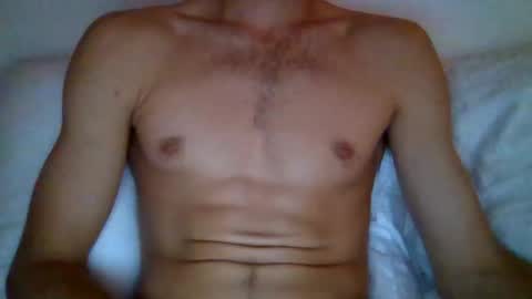 Snapshot of quiii1103 chatting on October 4, 2025, 2:31 am quiii1103 online show from October 4, 2025, 2:31 am