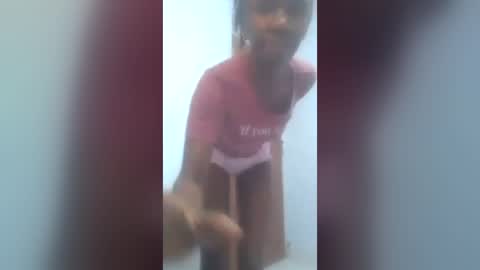 Snapshot of quinlatifah chatting on July 14, 2026, 12:00 pm Sexy Naughty online show from July 14, 2026, 12:00 pm
