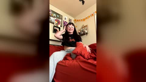 quinndancer online show from February 22, 2026, 8:40 pm