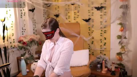 Snapshot of quinnrmonroe chatting on October 26, 2025, 3:18 pm QuinnMonroe online show from October 26, 2025, 3:18 pm