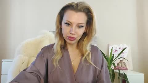 Snapshot of qurli24 chatting on March 9, 2025, 11:25 am qurli24 online show from March 9, 2025, 11:25 am