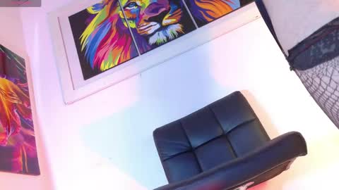 quuen_valery online show from June 1, 2026, 9:00 am