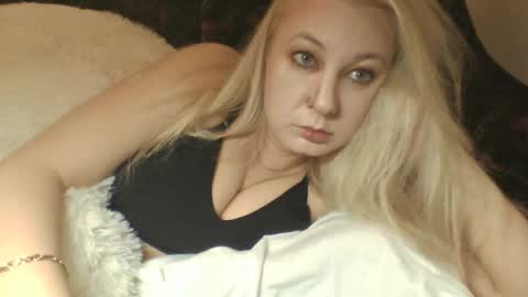 Snapshot of qwertyuio71919 chatting on November 29, 2025, 4:48 am qwertyui online show from November 29, 2025, 4:48 am