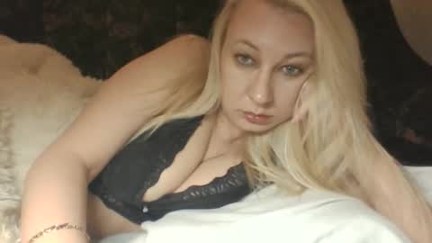 Snapshot of qwertyuio71919 chatting on April 12, 2026, 3:39 pm qwertyui online show from April 12, 2026, 3:39 pm
