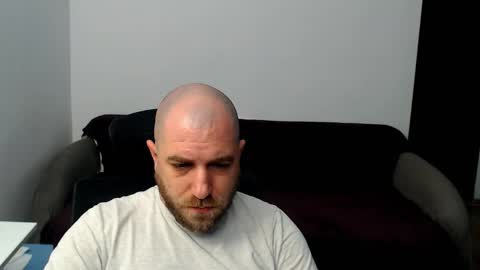 R0bila online show from October 12, 2025, 7:46 pm