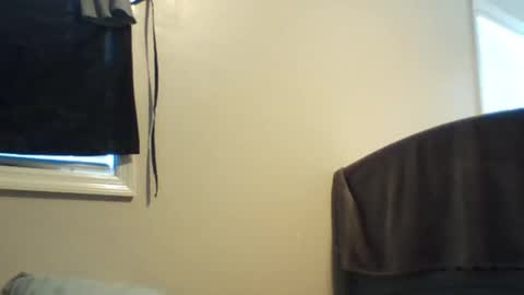 Snapshot of r8drfn89 chatting on December 11, 2024, 4:09 pm Chocol8t online show from December 11, 2024, 4:09 pm