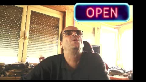 Snapshot of r_2d2_ chatting on October 31, 2025, 8:59 am dj mike online show from October 31, 2025, 8:59 am