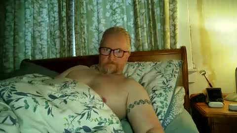 r_o_h_a_n_r_o_o_m online show from January 7, 2026, 1:46 pm