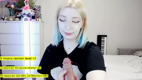 - online show from April 8, 2026, 11:27 pm