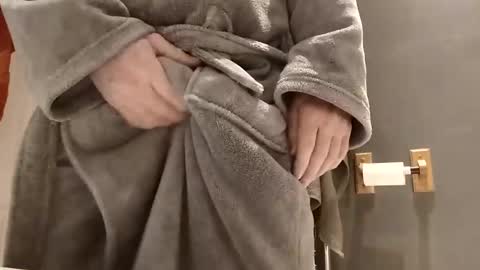 Snapshot of rabaza chatting on December 9, 2024, 6:03 pm rabaza online show from December 9, 2024, 6:03 pm