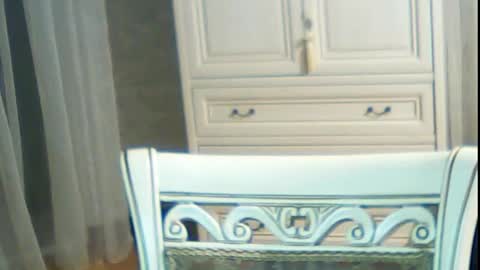 rabbitboyy online show from December 8, 2024, 7:54 pm